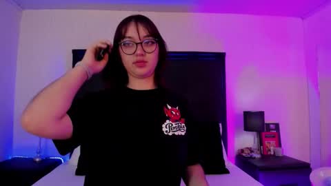 LilithBluum  online show from March 25, 11:38 am