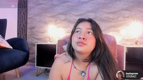 lilithcb_ online show from November 13, 9:47 pm