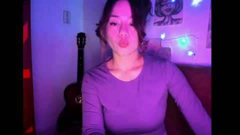 Snapshot of lilithintheeden chatting on February 13, 9:20 am Lilith online show from February 13, 9:20 am