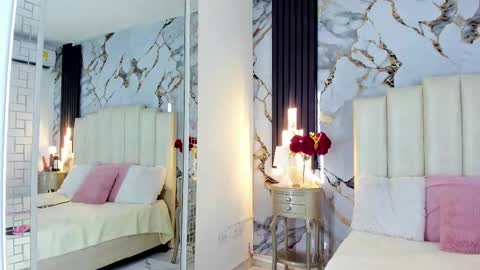 Lilith  online show from September 24, 5:44 am