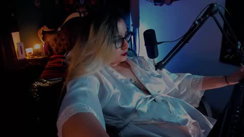 lilithmystic01 online show from January 20, 3:26 am