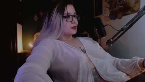 lilithmystic01 online show from February 24, 10:14 pm