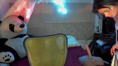 lilithsabeth online show from November 10, 12:15 pm