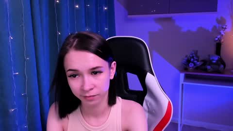 Snapshot of lilithstrangfor chatting on December 23, 11:28 pm lilithstrangfor online show from December 23, 11:28 pm