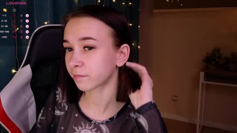 Snapshot of lilithstrangfor chatting on December 30, 2:53 am lilithstrangfor online show from December 30, 2:53 am