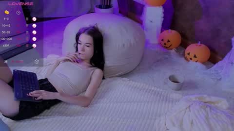 lilithstrangfor online show from October 31, 2:01 am