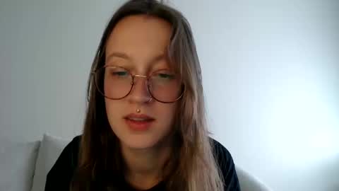 Jay  please help me reach 50 thumbs up online show from October 13, 7:14 pm