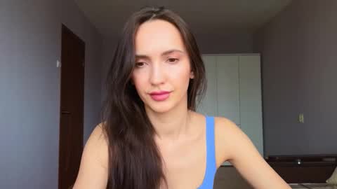 Snapshot of lillian_clark7 chatting on February 25, 9:30 am Lillian online show from February 25, 9:30 am