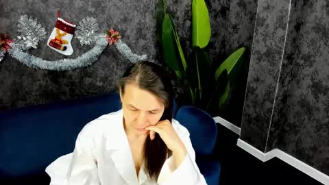 lillian_white1 online show from December 29, 1:13 am