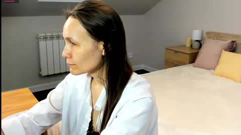 lillian_white1 online show from February 22, 1:11 am