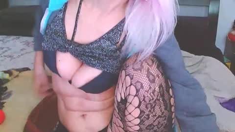 Snapshot of lillianasara chatting on February 13, 7:03 am Lara online show from February 13, 7:03 am