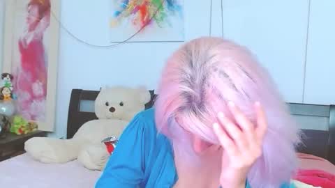 Snapshot of lillianasara chatting on October 28, 10:12 pm Lara online show from October 28, 10:12 pm