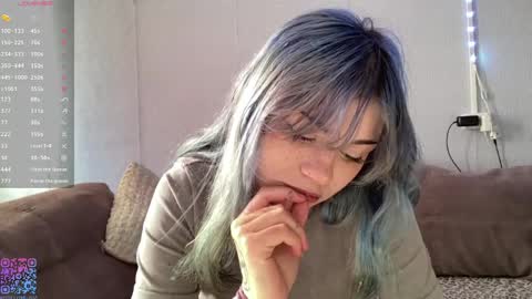 Amelia online show from May 5, 12:24 pm