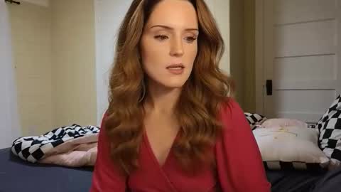 lilly_adams88 online show from May 18, 1:35 am