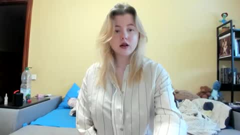 Lilly Depp online show from February 15, 12:03 pm