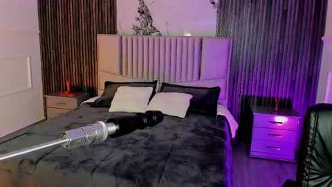 Lilly Ortiz online show from September 19, 8:20 pm