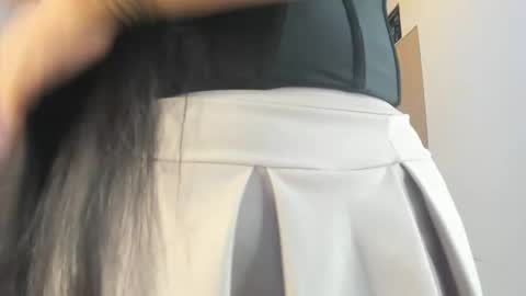 lillyy16 online show from May 14, 11:06 am
