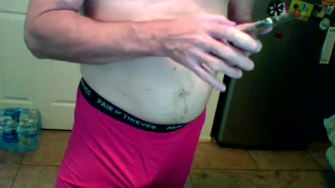 lilpackage69 online show from May 17, 12:08 am