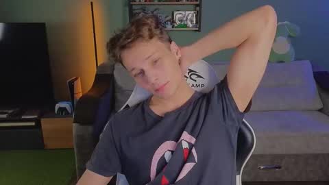 lilteddyboy online show from November 14, 5:22 pm