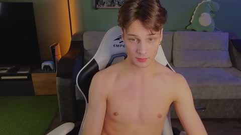 lilteddyboy online show from November 15, 4:14 pm