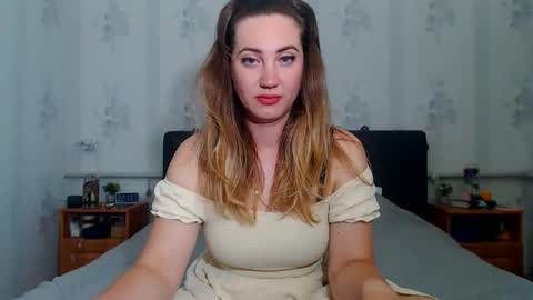 lilu_cute25 online show from May 19, 7:20 pm