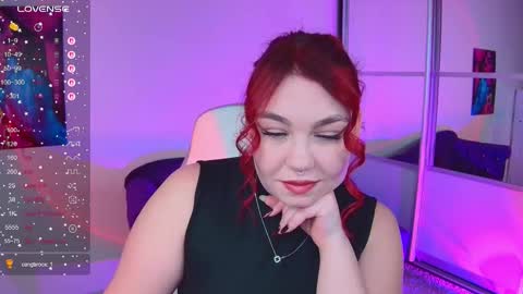 Snapshot of lilumytrend chatting on October 18, 12:28 pm Lilu online show from October 18, 12:28 pm