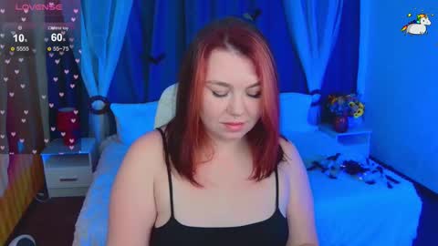 Snapshot of lilumytrend chatting on October 28, 12:19 pm Lilu online show from October 28, 12:19 pm