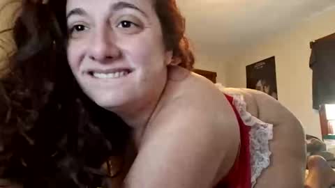 lilwhitemilf online show from December 15, 3:38 pm