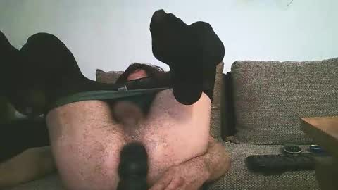 Snapshot of lily288990 chatting on February 21, 9:16 pm lily288990 online show from February 21, 9:16 pm