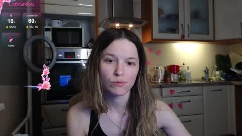 lily_and_jake online show from February 16, 11:17 am