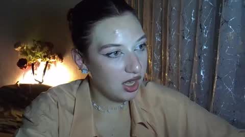 lily_ember online show from October 10, 10:42 pm