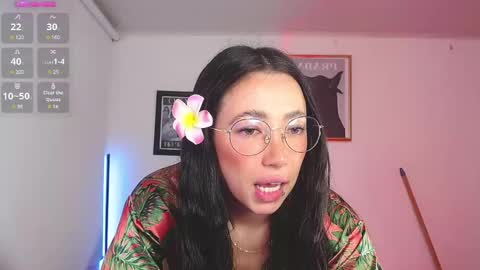 Snapshot of lily_evans_ chatting on February 20, 2:29 am just lily online show from February 20, 2:29 am