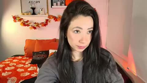 Snapshot of lily_evans_ chatting on October 4, 11:58 pm just lily online show from October 4, 11:58 pm