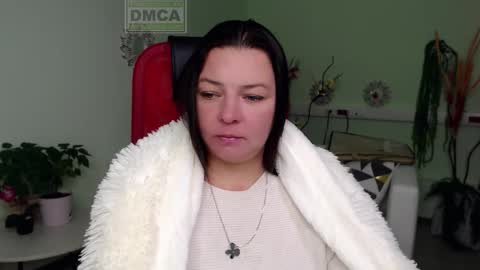 Lily online show from September 26, 4:49 am