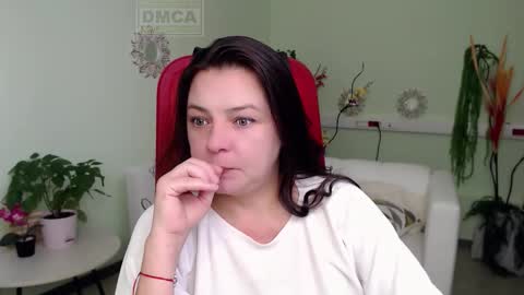 Lily online show from October 2, 4:41 am