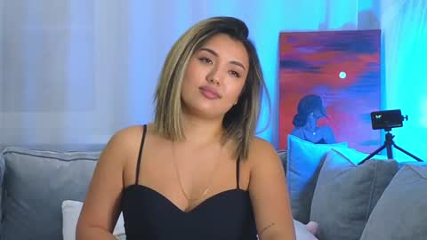 Snapshot of lily_foster_ chatting on January 23, 6:24 pm Lily online show from January 23, 6:24 pm