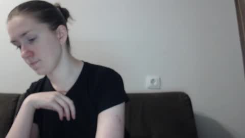 lily_love_x online show from February 8, 2:58 am