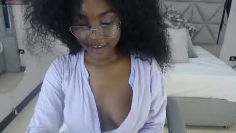 lily_mendoza online show from June 12, 7:46 pm