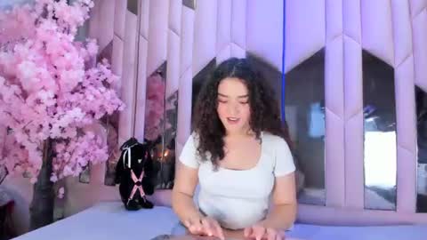 LILY MONROE online show from July 2, 9:43 pm