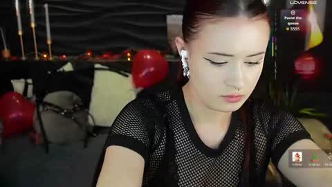 Lily online show from February 8, 7:17 pm