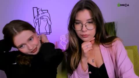 Lily online show from September 13, 7:13 pm