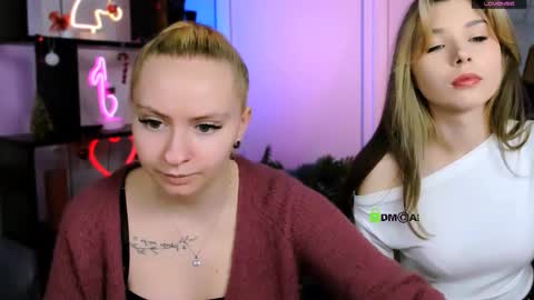 Lily online show from January 11, 7:19 pm