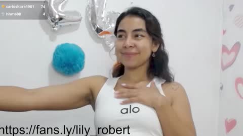 Lily Roberts online show from September 15, 3:39 am