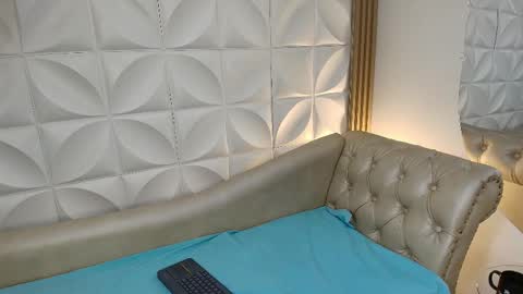 Snapshot of lily_rousee_ chatting on March 14, 1:27 pm Lily Lauren online show from March 14, 1:27 pm