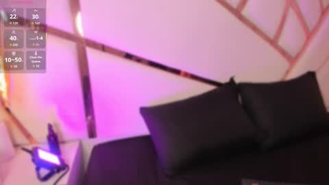   .  online show from November 12, 11:43 am