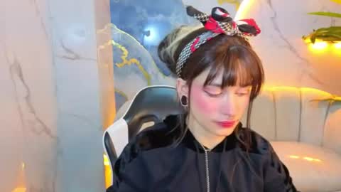 Snapshot of lily_tx chatting on July 15, 12:43 pm Follow me.. Live 730 to 1400 online show from July 15, 12:43 pm