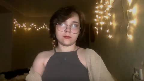 Lily online show from January 17, 6:33 pm