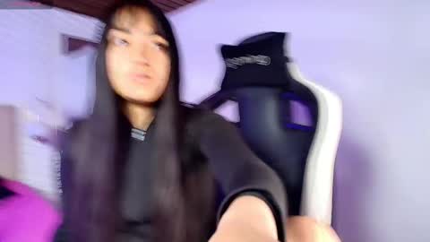 Snapshot of lily_waist chatting on September 27, 11:04 am lily_waist online show from September 27, 11:04 am