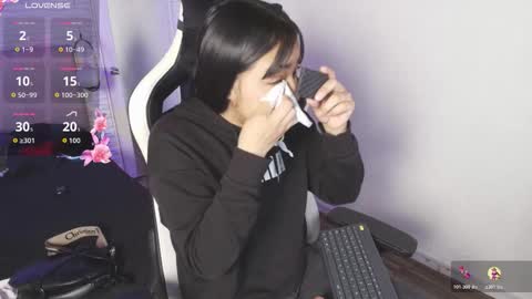 Snapshot of lily_waist chatting on October 31, 11:11 am lily_waist online show from October 31, 11:11 am