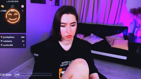 LILY online show from December 7, 12:56 pm